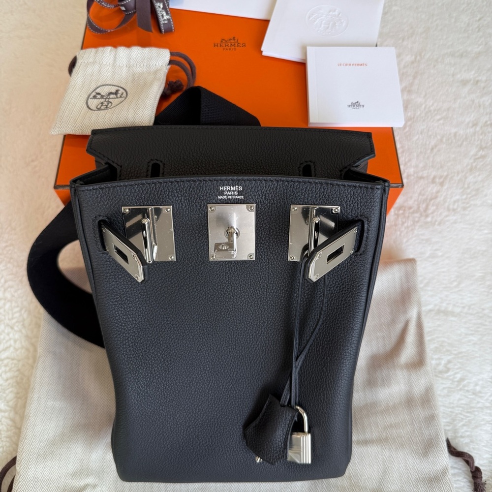 Brandnew 2024 HERMES HAC A DOS PM Noir Backpack Complete Set Unused